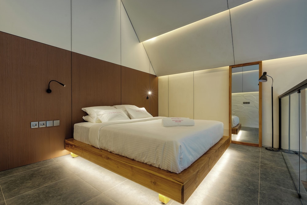 Moon Rock Villas