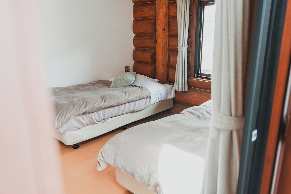 Hakuba Log Hotel Meteor
