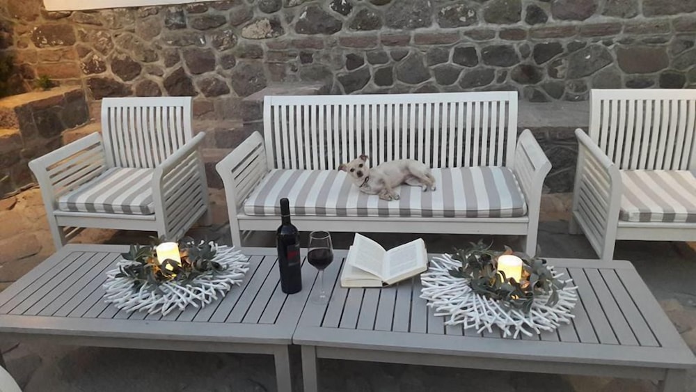 Olive Press Hotel & Apartments