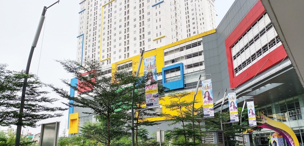 Good Deal And Homey 2Br Apartment Bassura City Near Mall