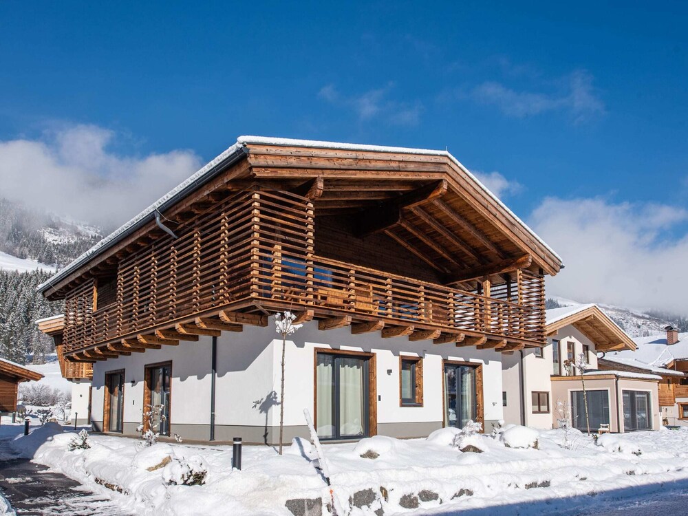 The Village - Chalet Stone House