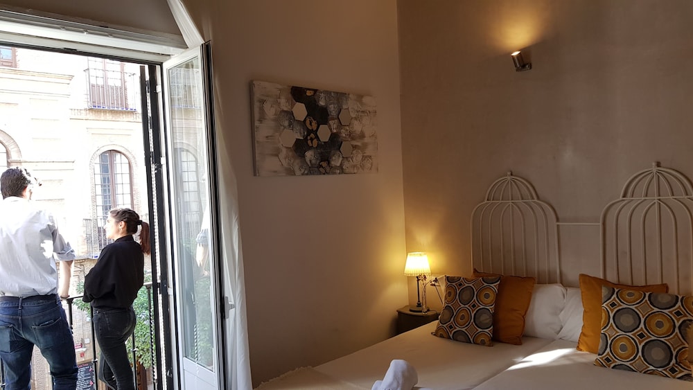 ISA SEVILLA Suites