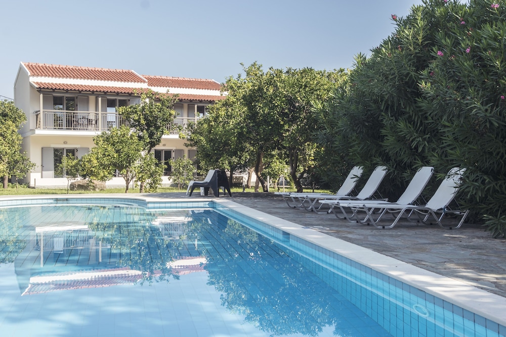 Orange Grove Villas photo 3