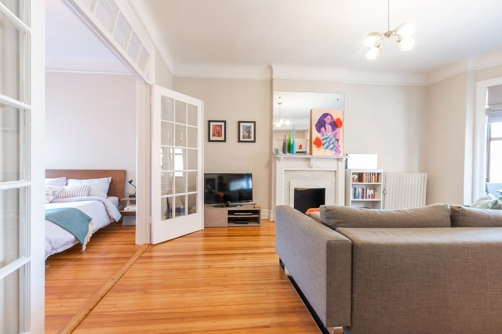 Union Lane by Rove Travel 1BR Park Slope Apt