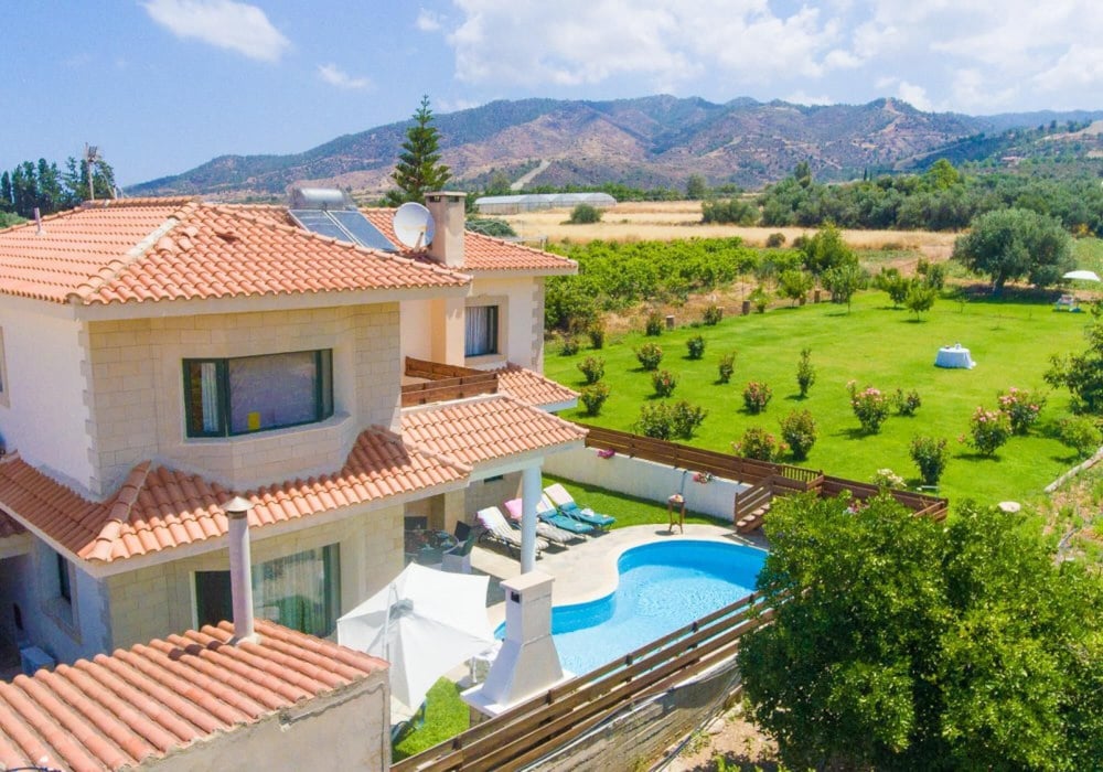 Villa Olivetta Large Private Pool Walk to Beach Sea Views A C Wifi Car Not Required - 1986 view 3