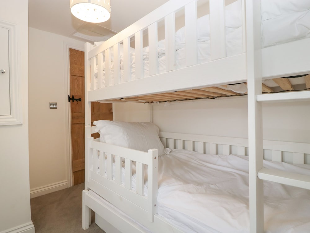 Honeypot Cottage