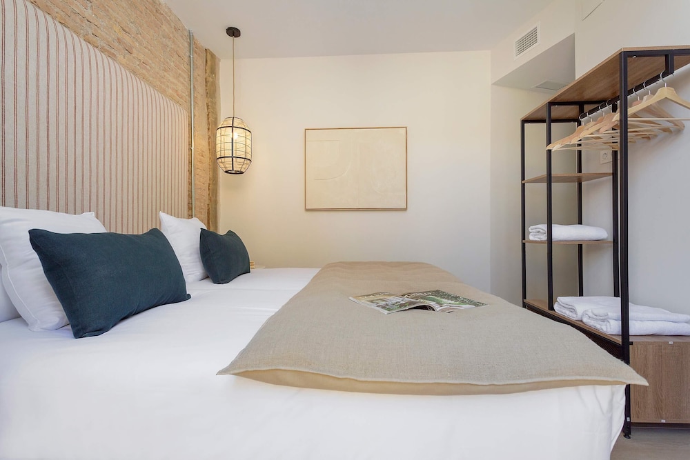 Exclusive 2-bedroom Near the Cathedral. San Matías I