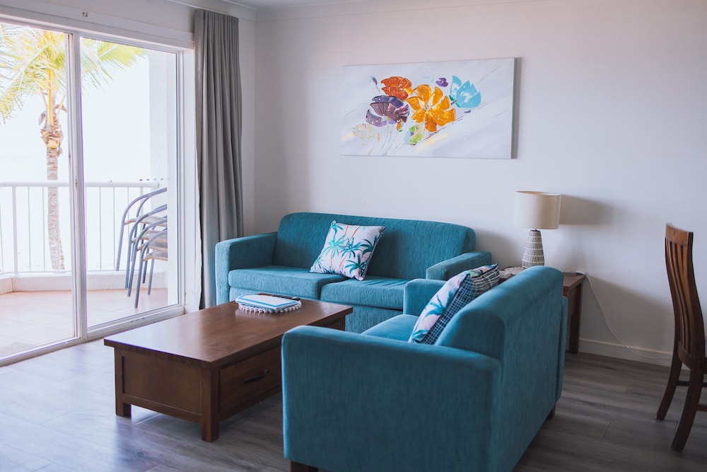 Surfers Horizons Resort