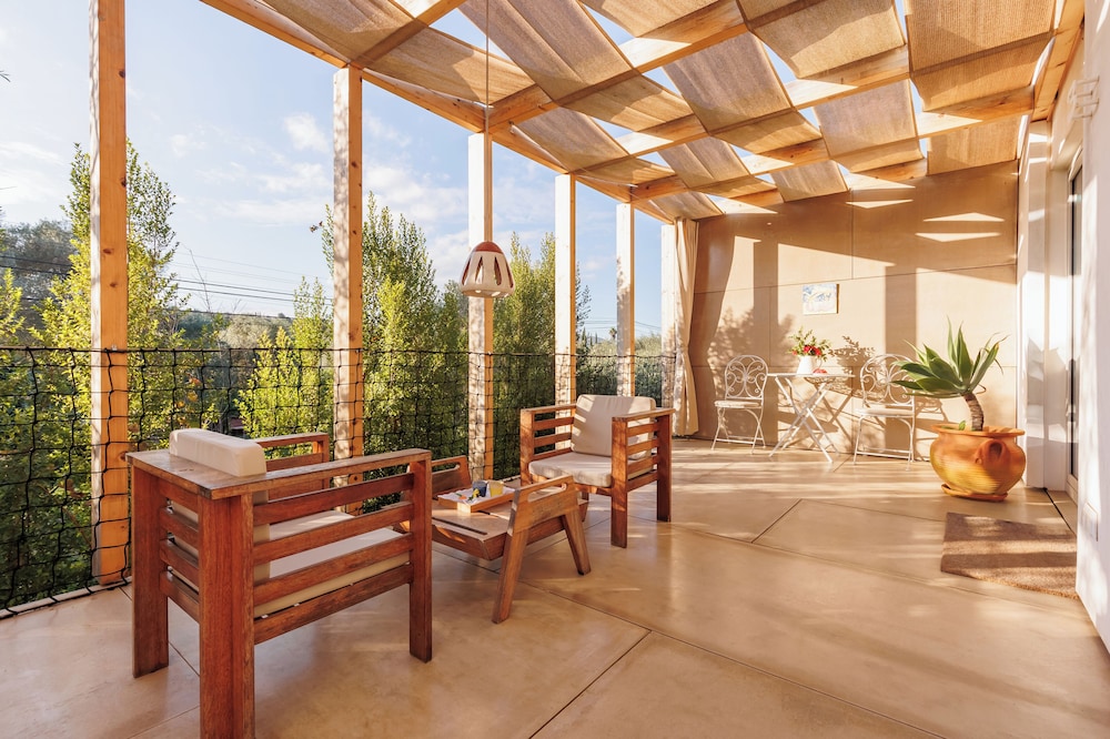 Laranjal Farm House