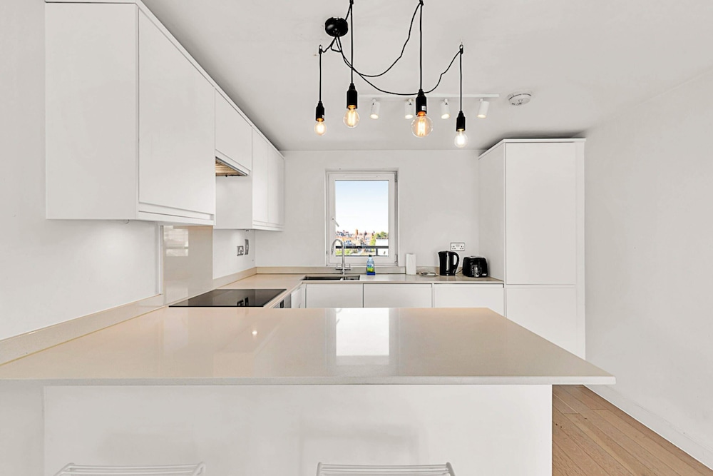 Chic Belgravia Apartment