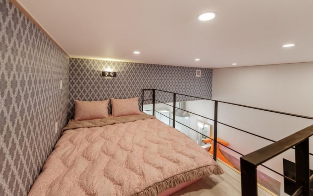Gapyeong Modern 224 Pension view 3