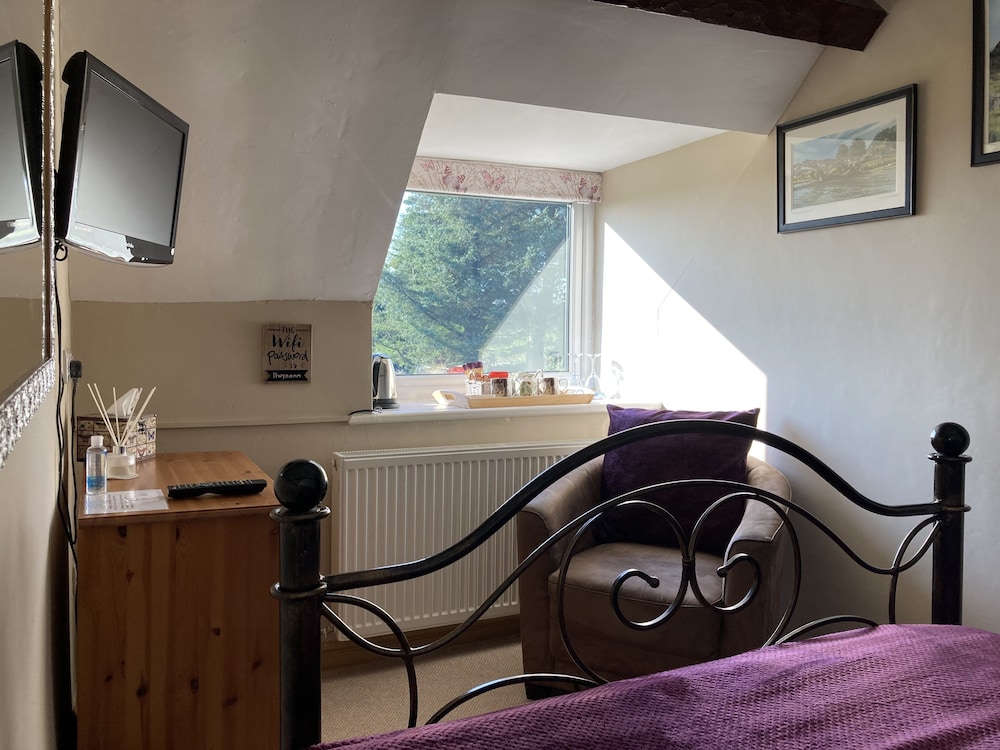 Llwyn Onn Guest House