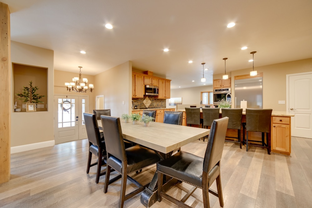 Reno Vacations - Sleek Reno-lake Tahoe Retreat, 4 Mi to Ski Mt Rose - Property Image 17