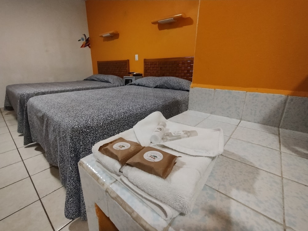 Hotel Los Ciruelos - Property Image 18
