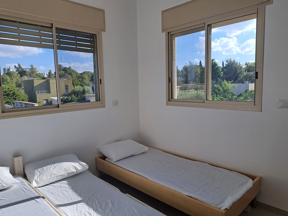 Mount Tabor Home by Sea N' Rent view 2