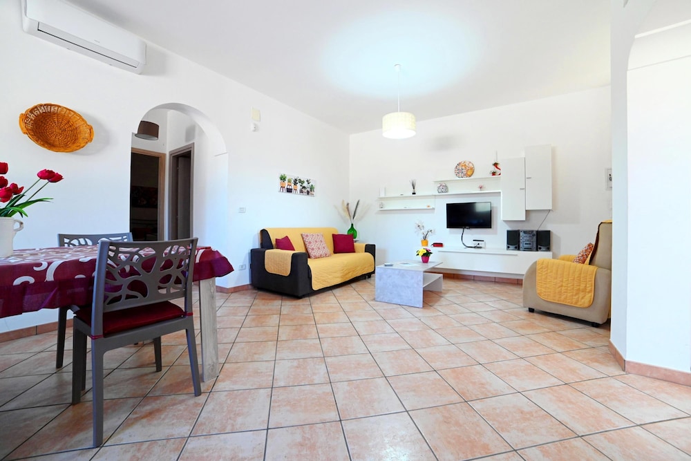 Villa Lino With Pool by Wonderful Italy