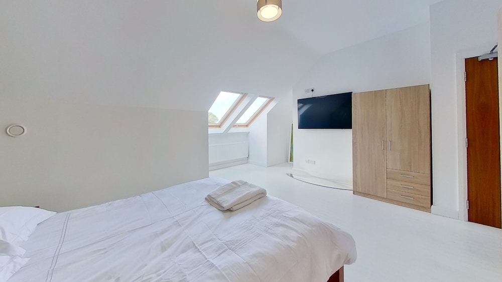 Killala Holiday Village, Superb Three Bedroom view 4