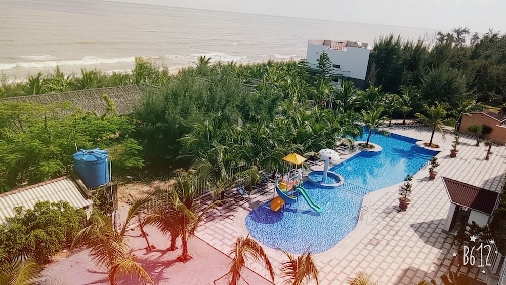 Oceanward Hotels & Resorts
