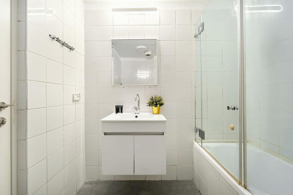 Allenby Urban Living Apartments by Sea N Rent