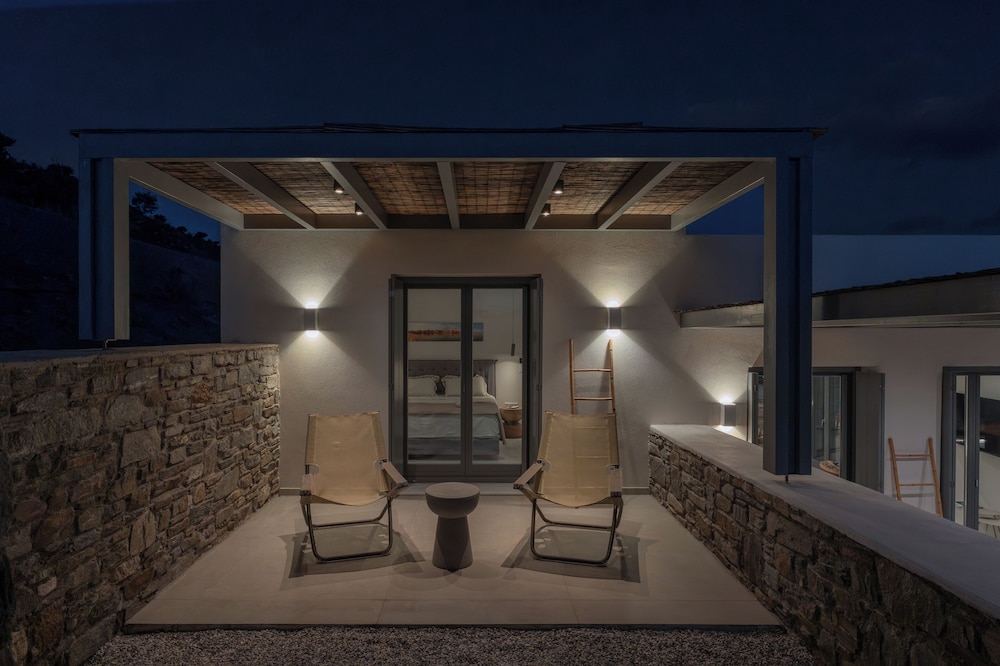 AVERA VILLAS