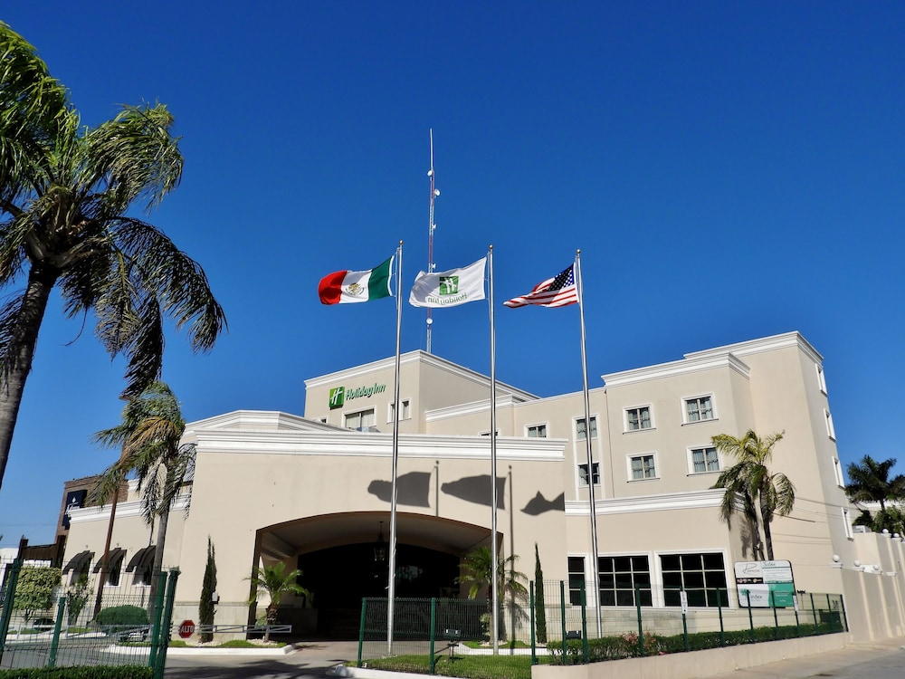 Reynosa Vacations - Holiday Inn Reynosa Zona Dorada, an IHG Hotel - Property Image 1