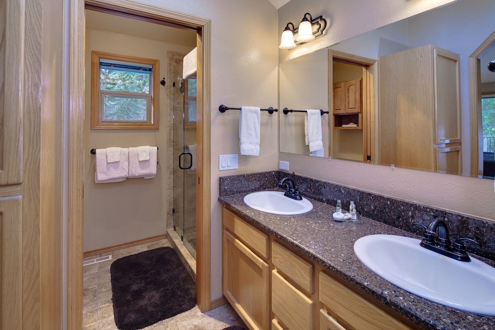Lark 4 2 Bedroom Home