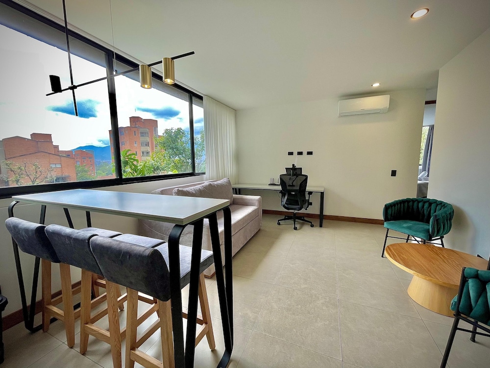 Nomadic Suites