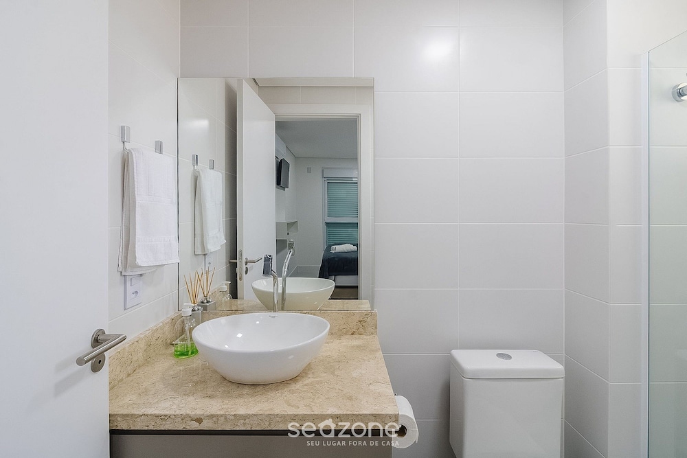 SHC - Condominium With Pool 50m From the Beach in Picarras