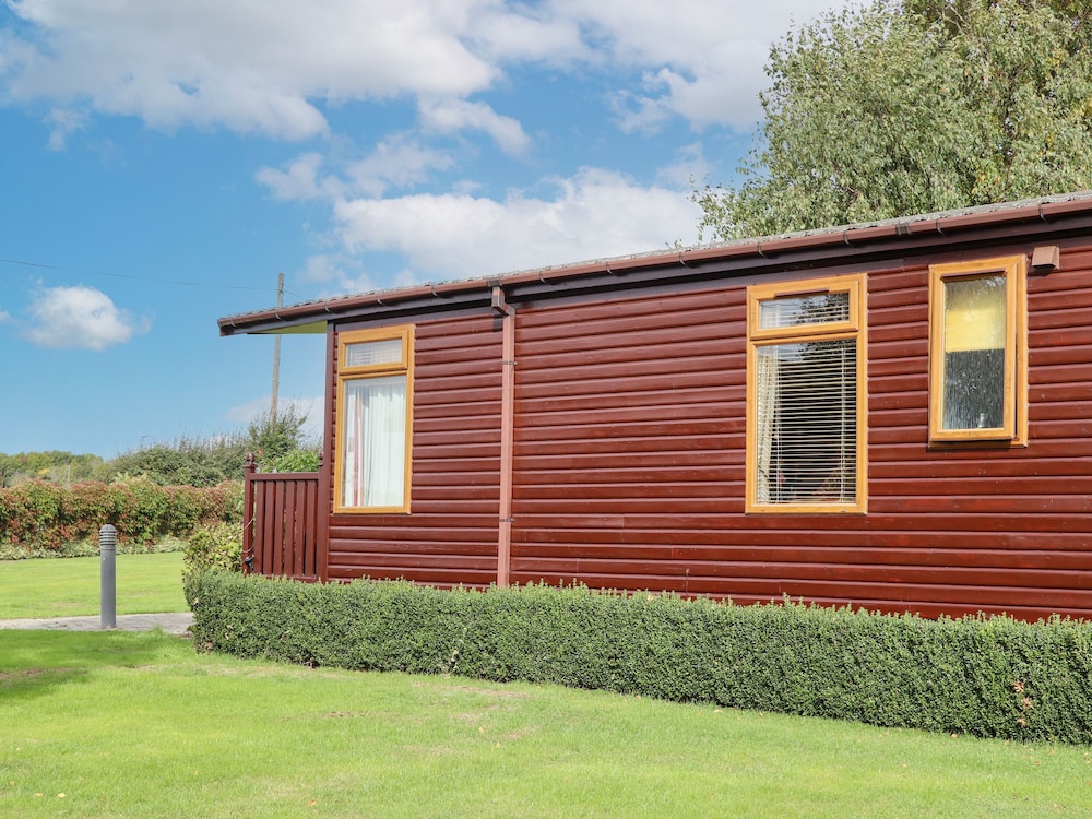 Lodge Two, Country View Park