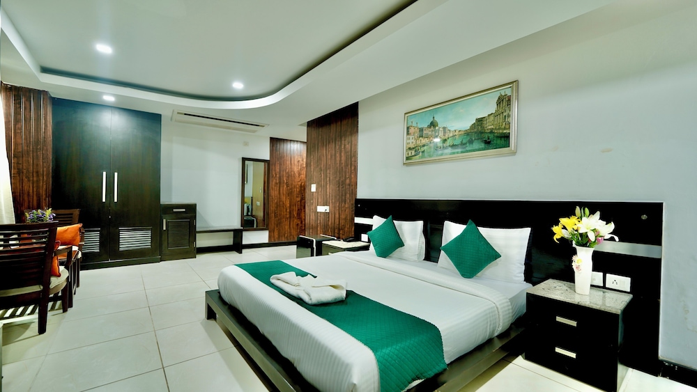 CORPORATE STAYS-SUNCITY