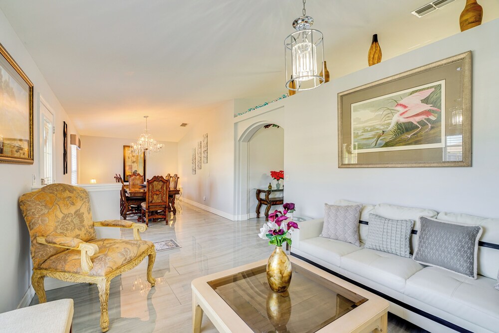 ~ 5 Mi to Beach & Dtwn: Home in Cape Coral!