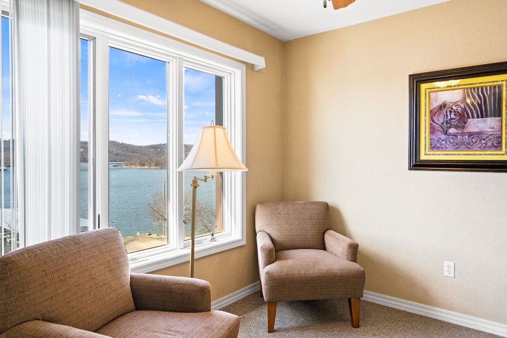 Table Rock Resorts at Kimberling