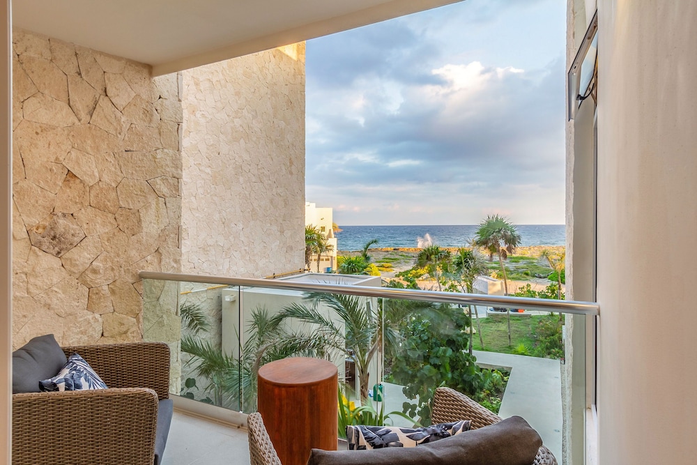 Santamar by Tao Beach Condos — photo 3