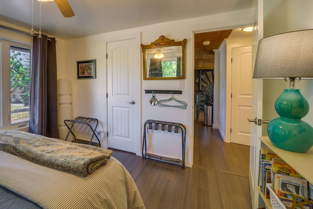 Payson Vacations - Strawberry Cabin Rental w/ Deck  Mountain Views! - Property Image 3