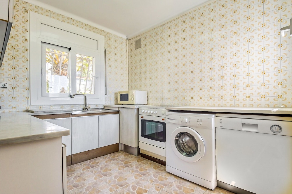 Apartment in Roses Near Canyelles Beach