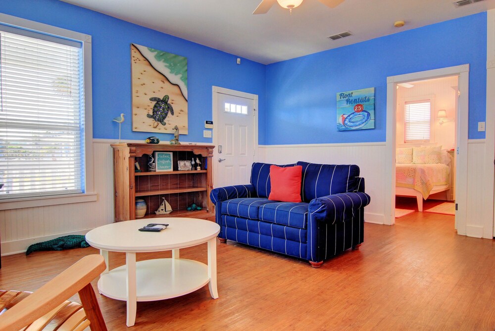 Blue Marlin Beach House MR217