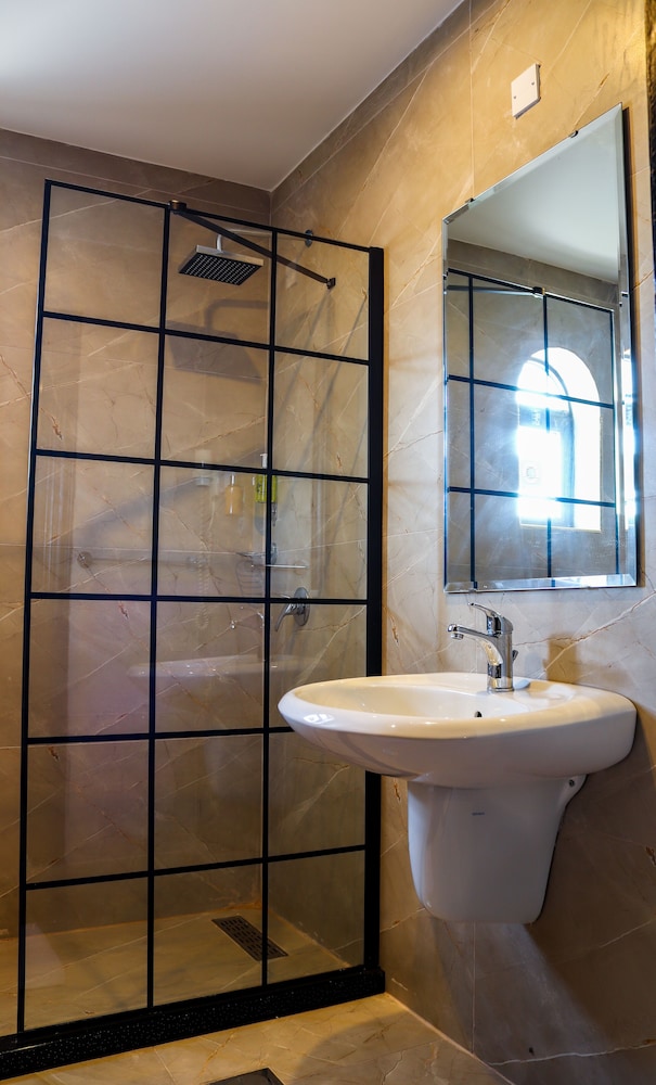 Aqaba Vacations - Raed Hotel Suites - Property Image 38