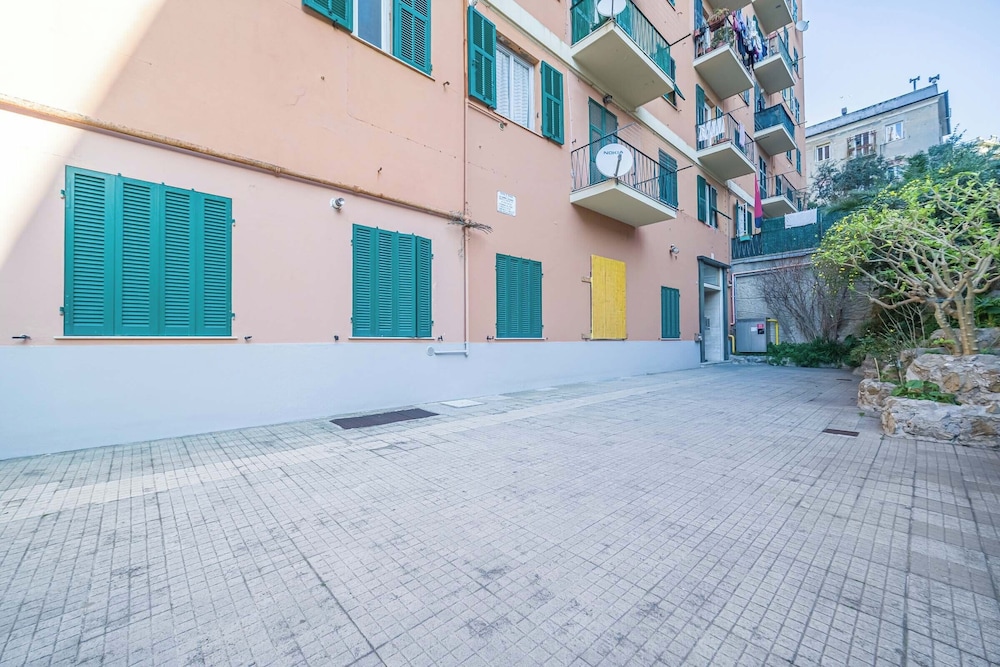 Genova Oregina Cozy Apartment - W/ Balcony