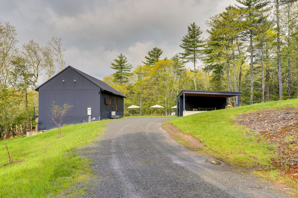 Hudson Valley Vacation Rental w/ Private Pool! - Property Image 21