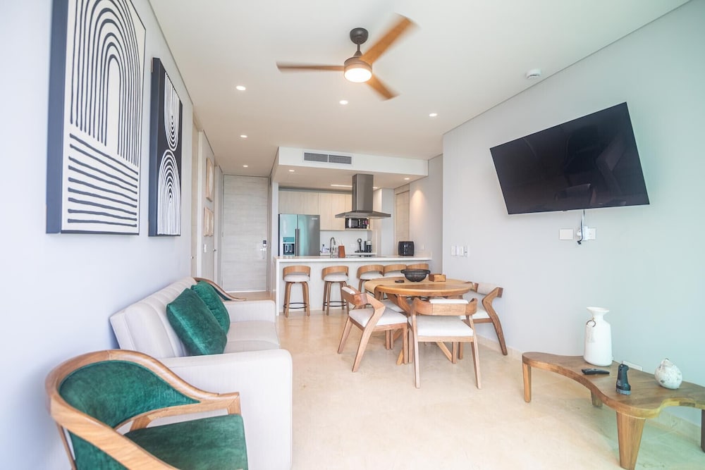2BR 5 Guests Amazing Views Calablanca