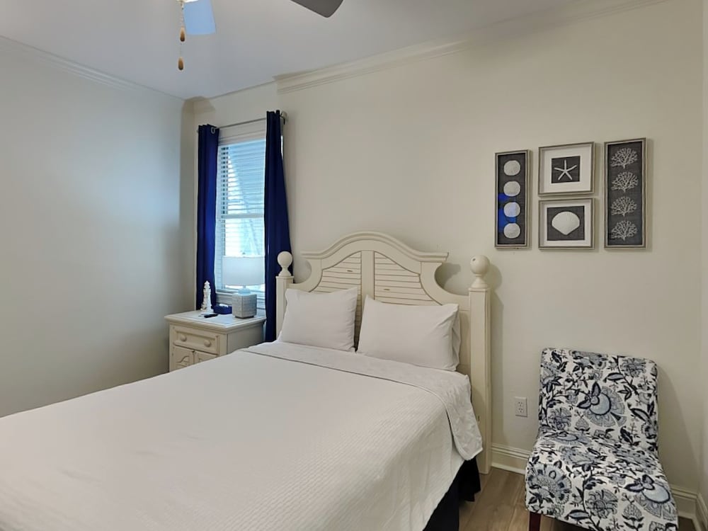 Sunny Beach by Southern Vacation Rentals