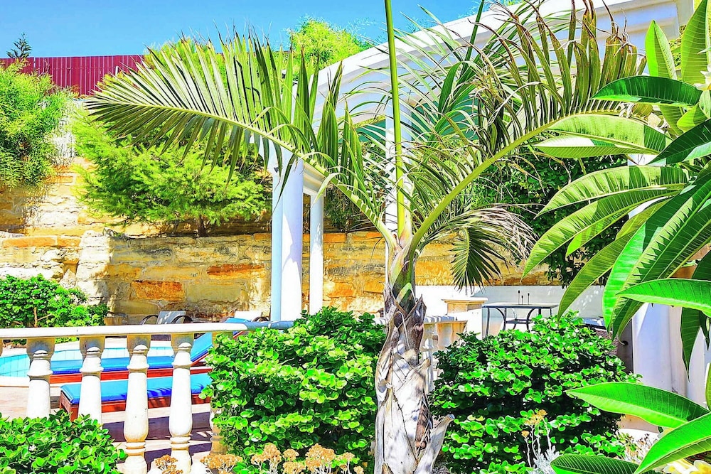 Mansion View