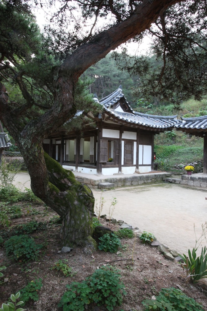 Okyeon pavilion