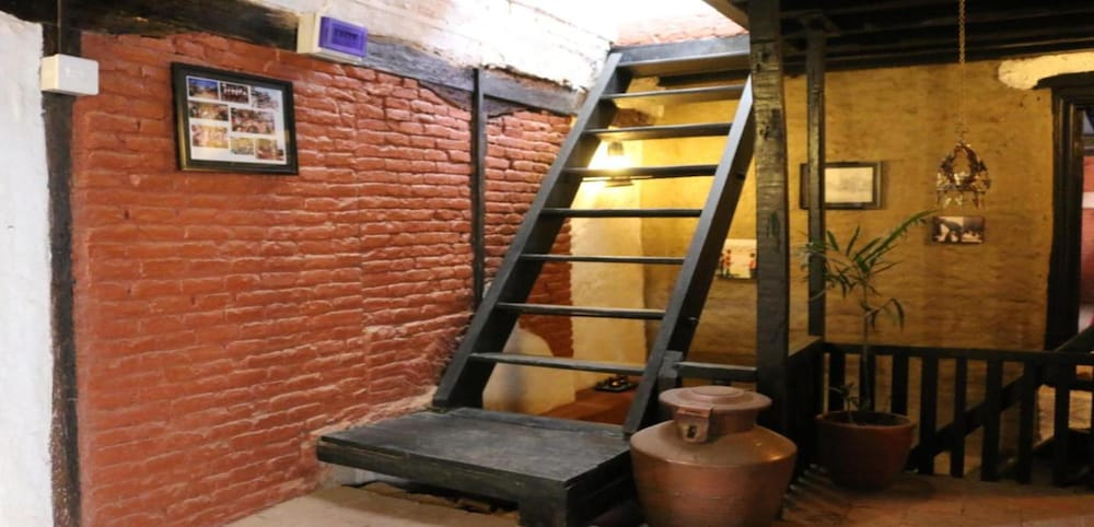 Photo 12