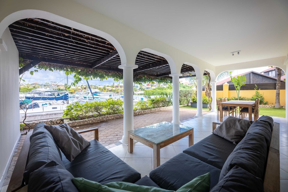Spanish Water Marina Triple Penthouse