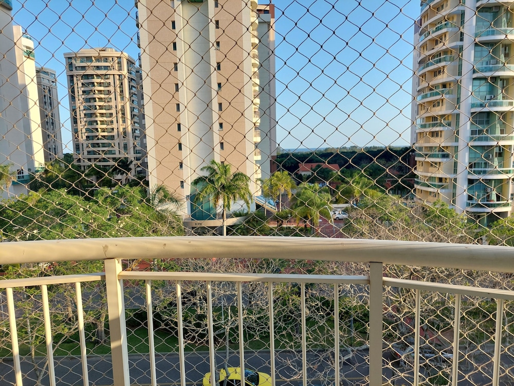 Flat Barra First