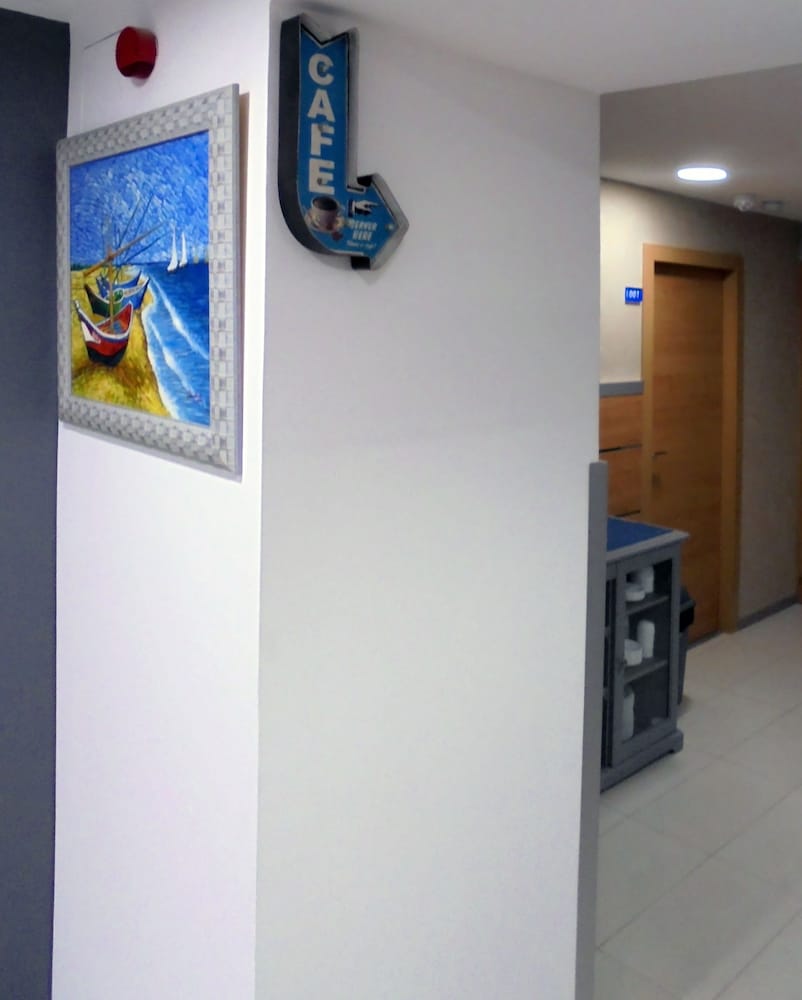 Photo 32
