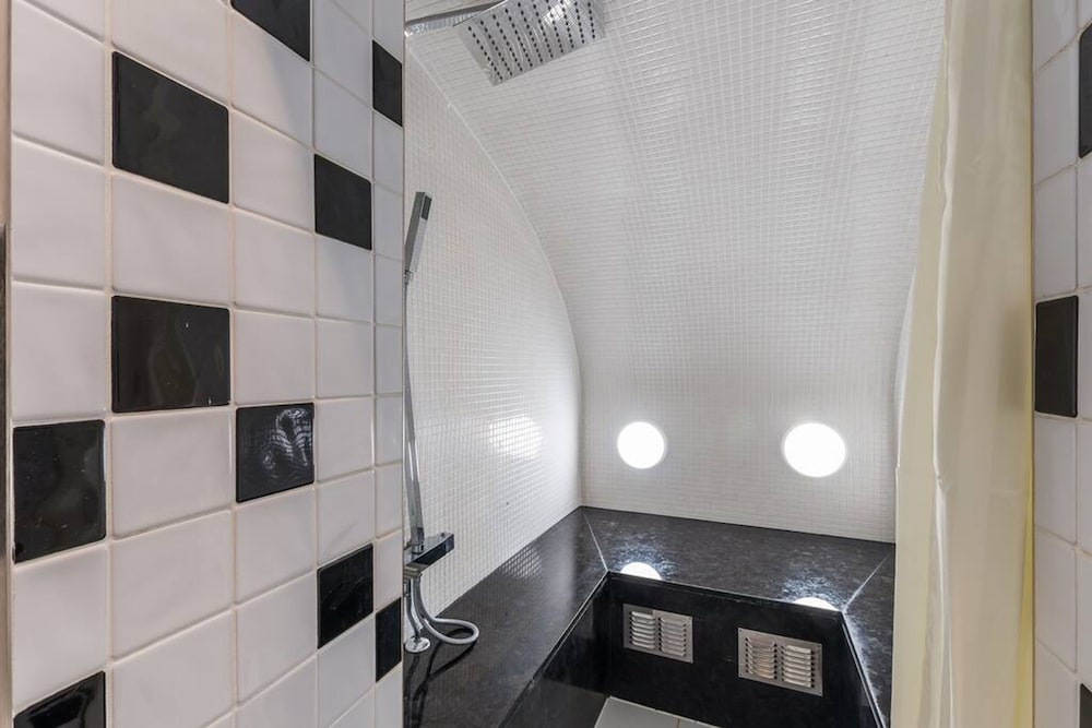 Spacious 4 Bed Apartment Opposite British Museum