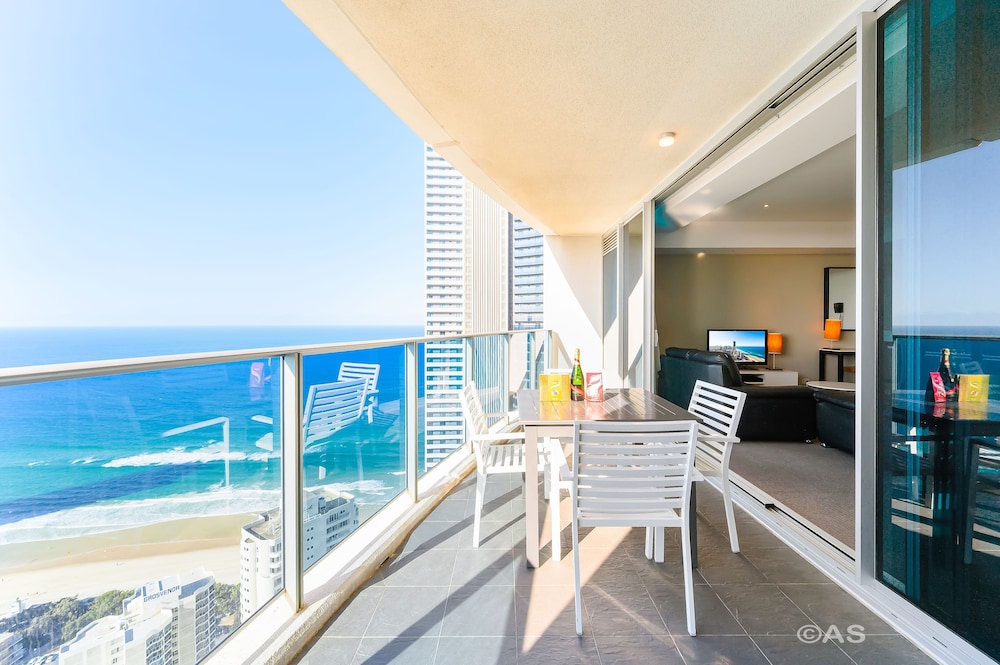 H Residences - Apartment Stay Private