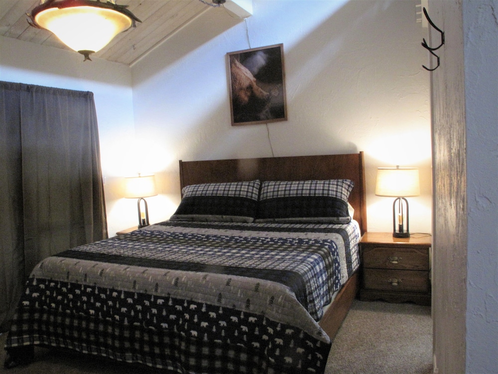 Snow Summit Townhouse Rentals & Sales